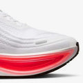 Vomero Plus White Red